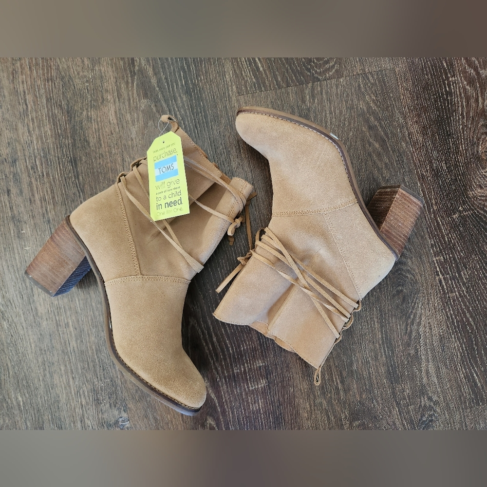 NWT TOMS Mila Toffee Suede Leather Boots 11